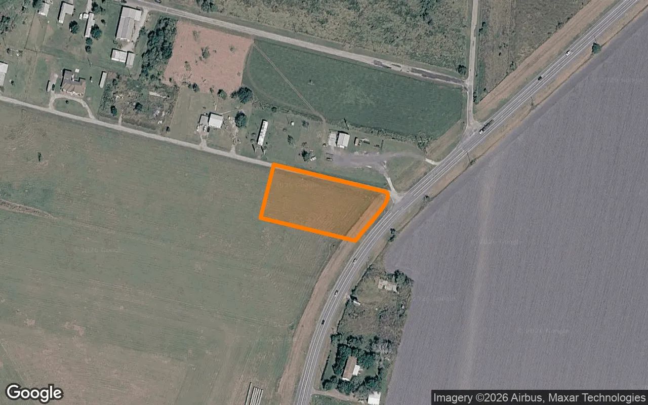 1.6 Acres in Tivoli - Refugio County, TX in Refugio County, TX