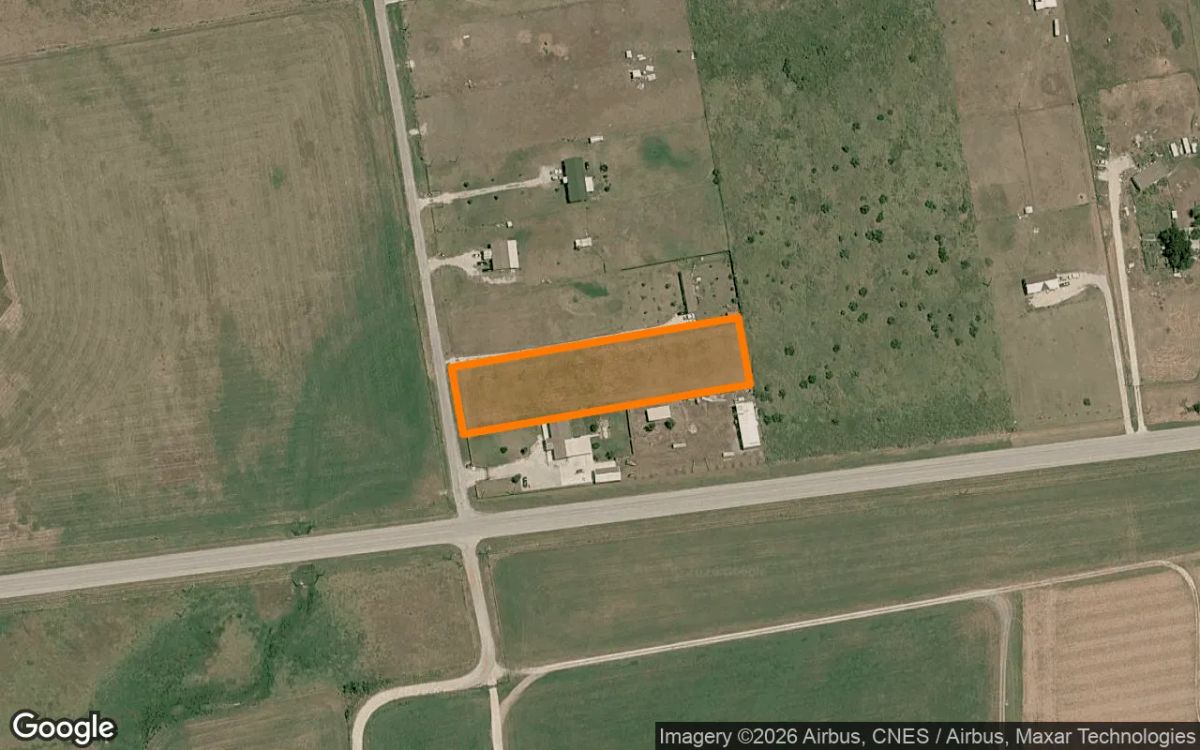 1.5 Acres in Gonzales - Gonzales County, TX - Main image