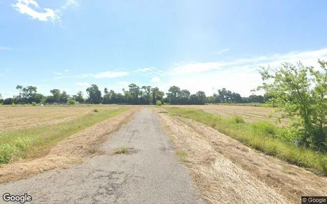 Decorative background for 0.55 Acres in Lone Oak - Hunt County, TX image 5