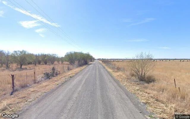 Decorative background for 15 Acres in George West - Live Oak County, TX image 5