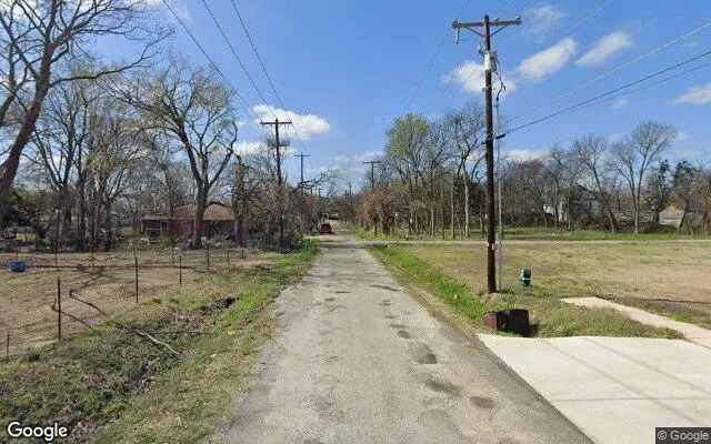 Decorative background for 0.55 Acres in Bonham - Fannin County, TX image 6