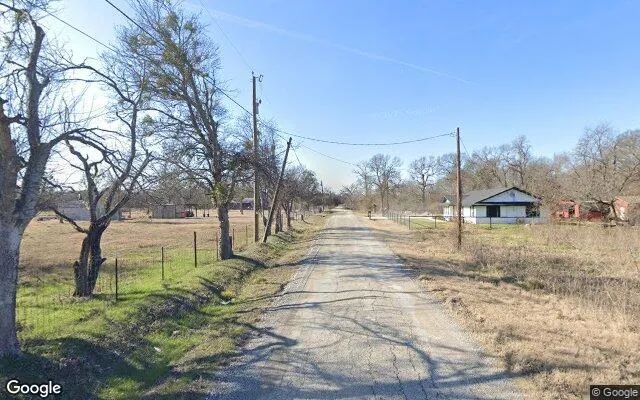 Decorative background for 0.55 Acres in Marlin - Falls County, TX image 5