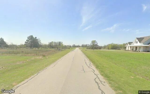Decorative background for 3.5 Acres in Iola - Grimes County, TX image 5