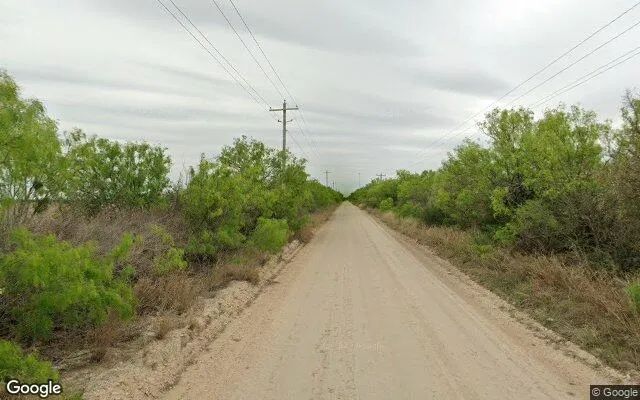 Decorative background for 15.24 Acres in La Pryor - Zavala County, TX image 6