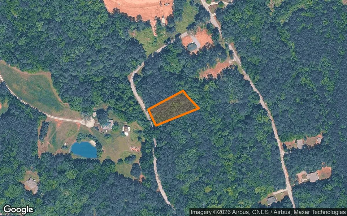 0.66 Acres in Bracey - Mecklenburg County, VA - Main image