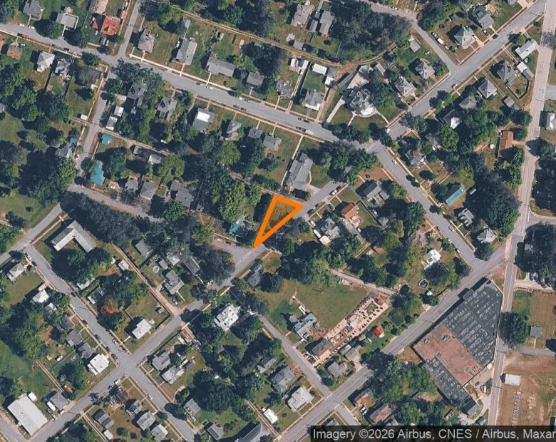 0.13 Acres in Crewe - Nottoway County, VA in Nottoway County, VA