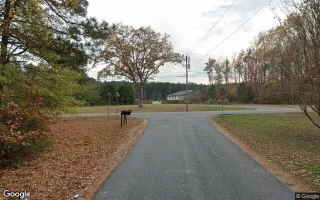 Decorative background for 0.55 Acres in Kilmarnock - Northumberland County, VA image 6