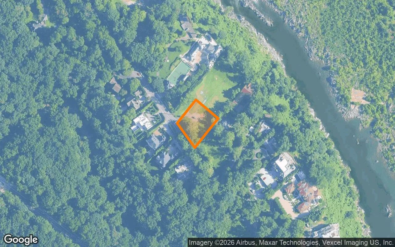0.55 Acres in Mc Lean - Arlington County, VA in Arlington County, VA