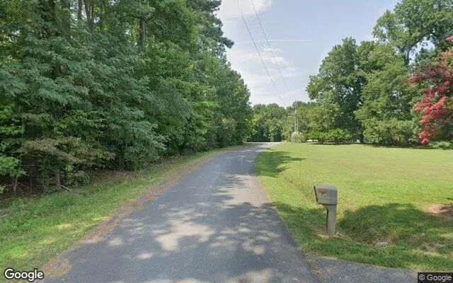 Decorative background for 0.54 Acres in Dendron - Surry County, VA image 6