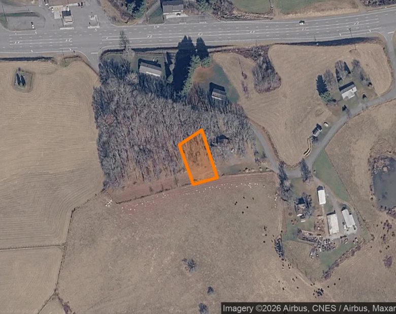 0.43 Acres in Laurel Fork - Carroll County, VA in Carroll County, VA