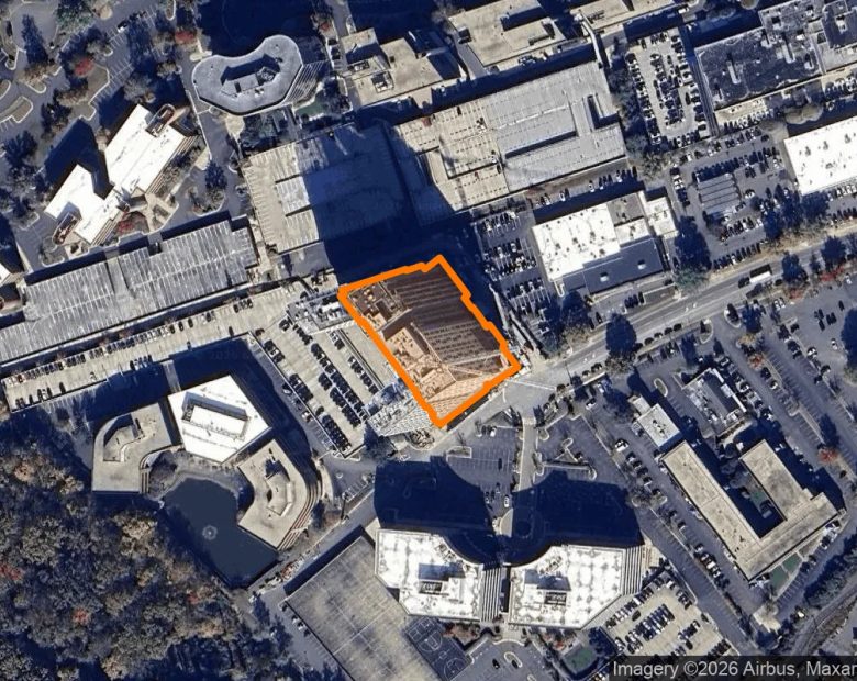 1.08 Acres in Vienna - Fairfax County, VA in Fairfax County, VA