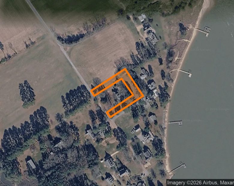 0.66 Acres in Dunnsville - Essex County, VA in Essex County, VA