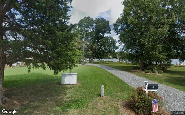 Decorative background for 0.12 Acres in Susan - Mathews County, VA image 6