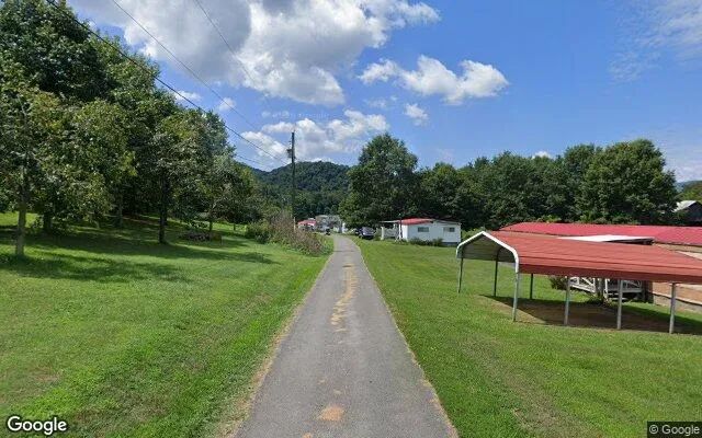Decorative background for 35.26 Acres in Pearisburg - Giles County, VA image 5