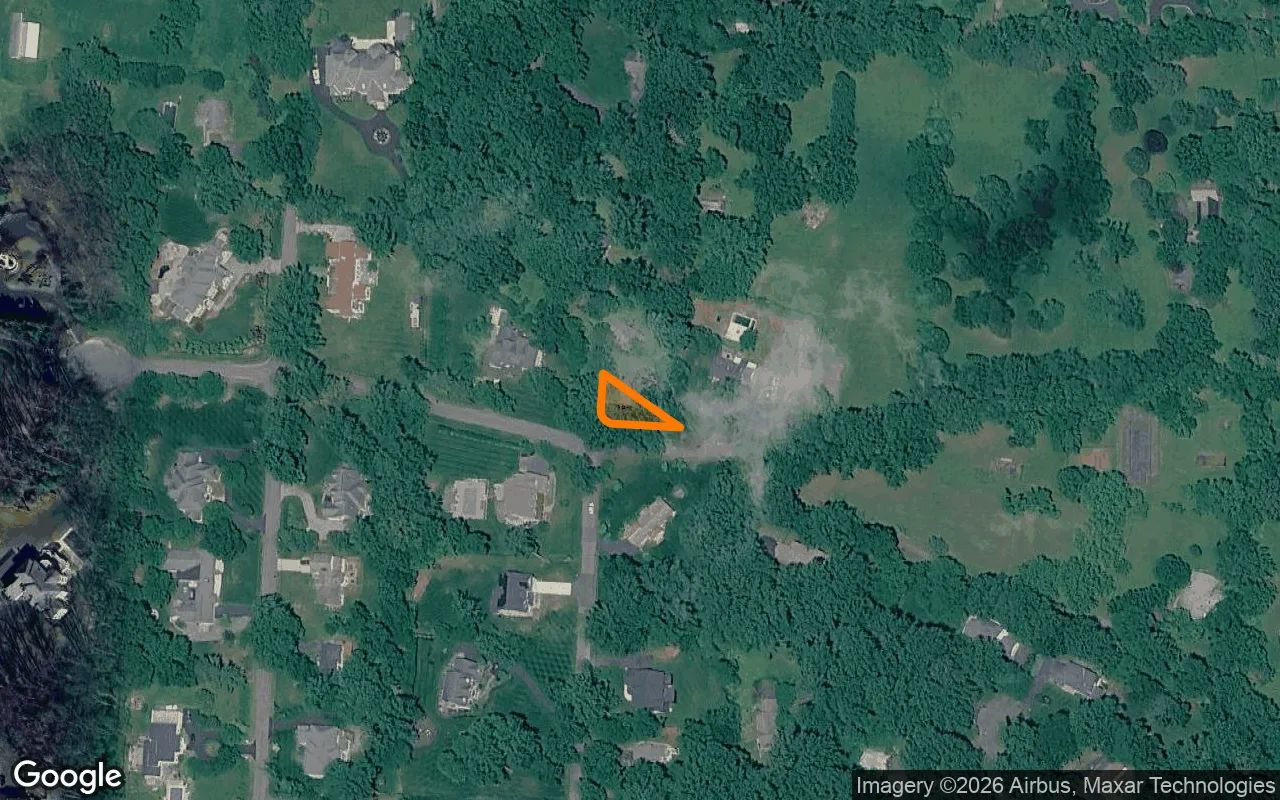 0.1 Acres in Great Falls - Fairfax County, VA in Fairfax County, VA
