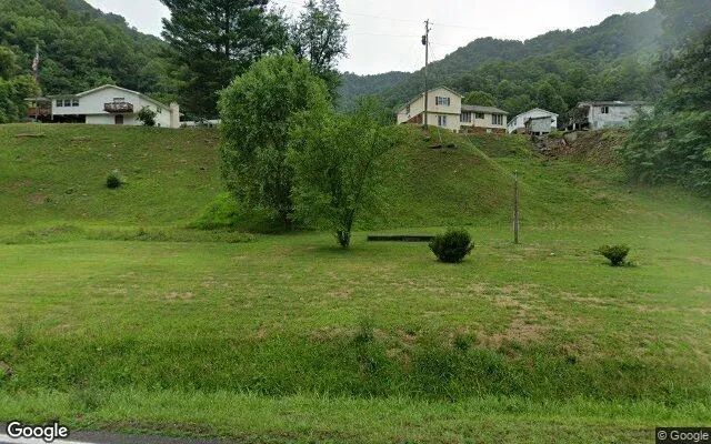0.7 Acres in Oakwood - Buchanan County, VA in Buchanan County, VA