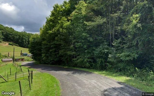 Decorative background for 0.1 Acres in Tannersville - Tazewell County, VA image 5
