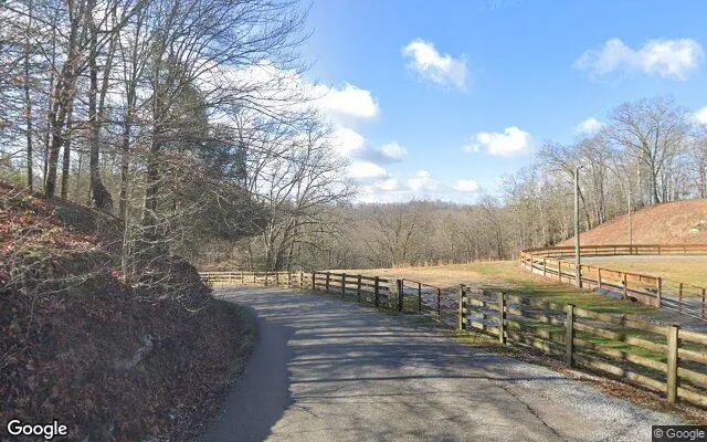 Decorative background for 0.25 Acres in Clintwood - Dickenson County, VA image 5