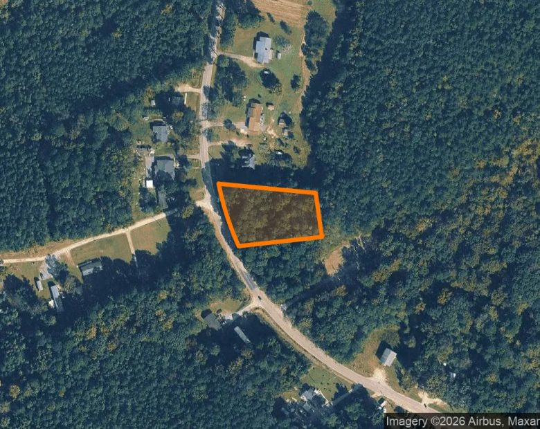0.95 Acres in Spring Grove - Surry County, VA in Surry County, VA