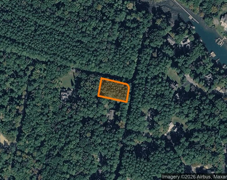 0.55 Acres in Deltaville - Middlesex County, VA in Middlesex County, VA