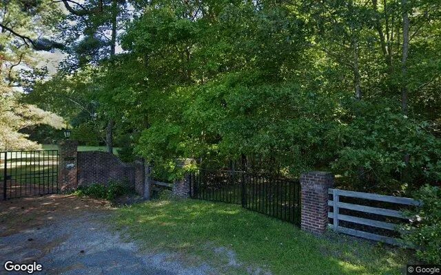 0.25 Acres in Hudgins - Mathews County, VA - Image 4