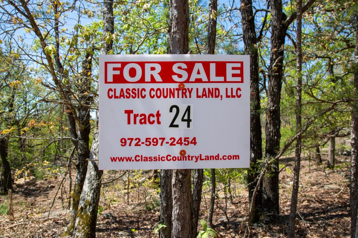 Eagle’s Nest Tract 24 - Main image