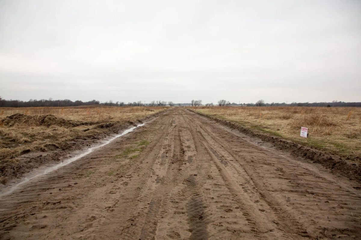Canadian Plains Tract 24 - Main image