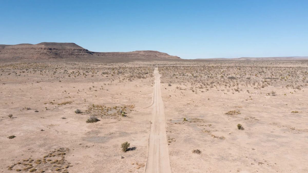 Decorative background for Sunrise Ranches Phase III Tract 117 image 7