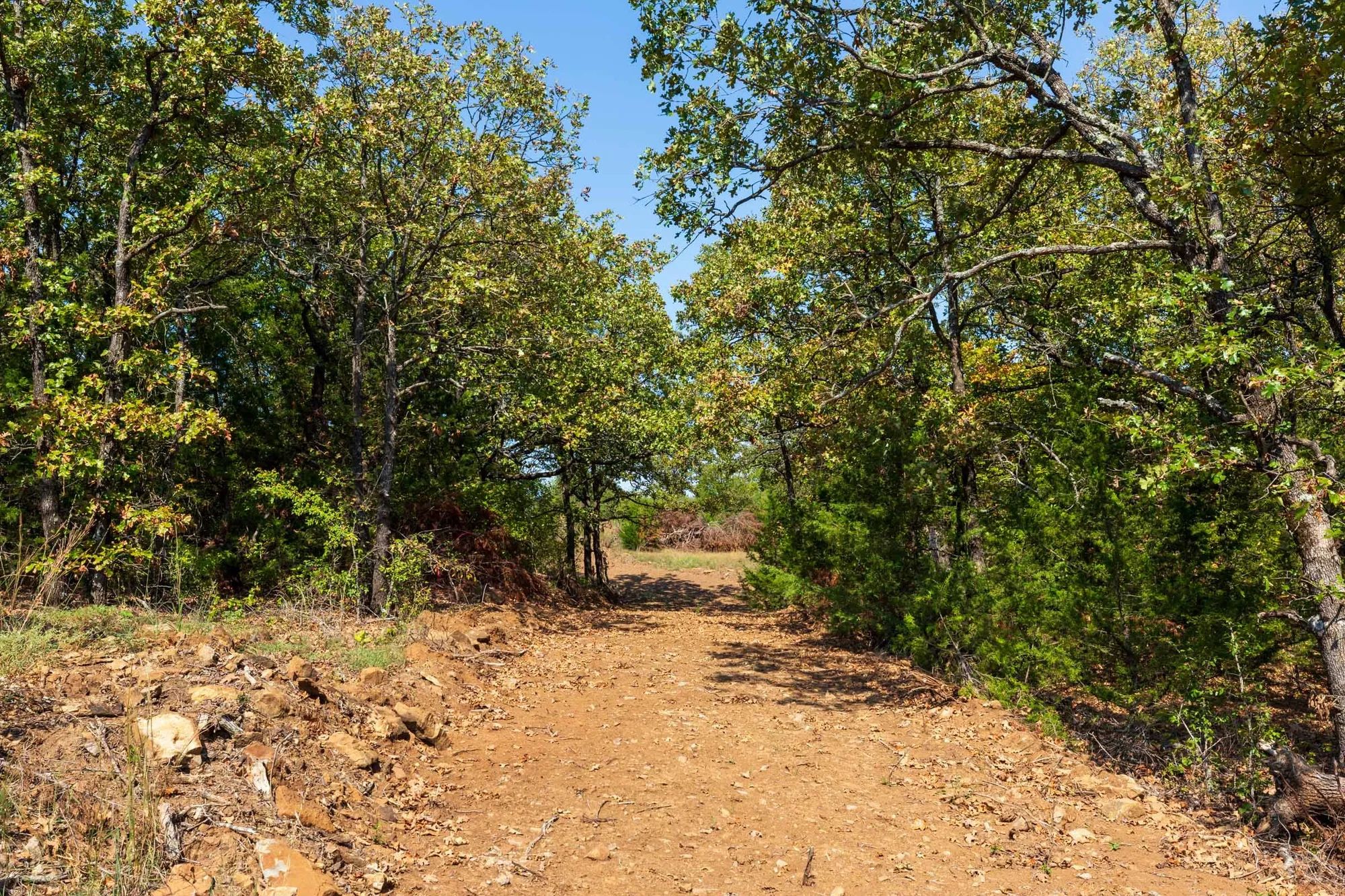 Canyon Creek Tract 17 in Lincoln County, OK