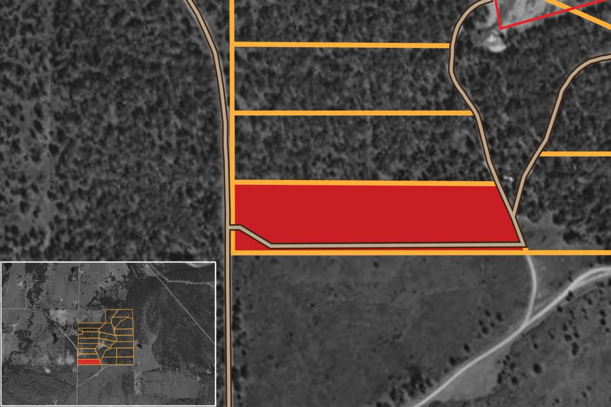 Decorative background for JLH Estates Tract 1 image 14
