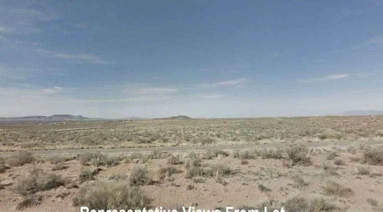 Rio del Oro Tract 1 in Valencia County, NM