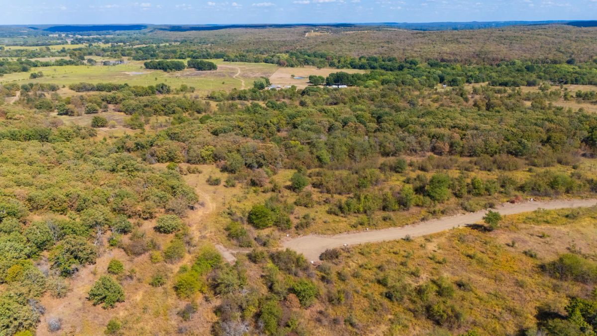 Decorative background for Gracyn Meadows Tract 19 image 7