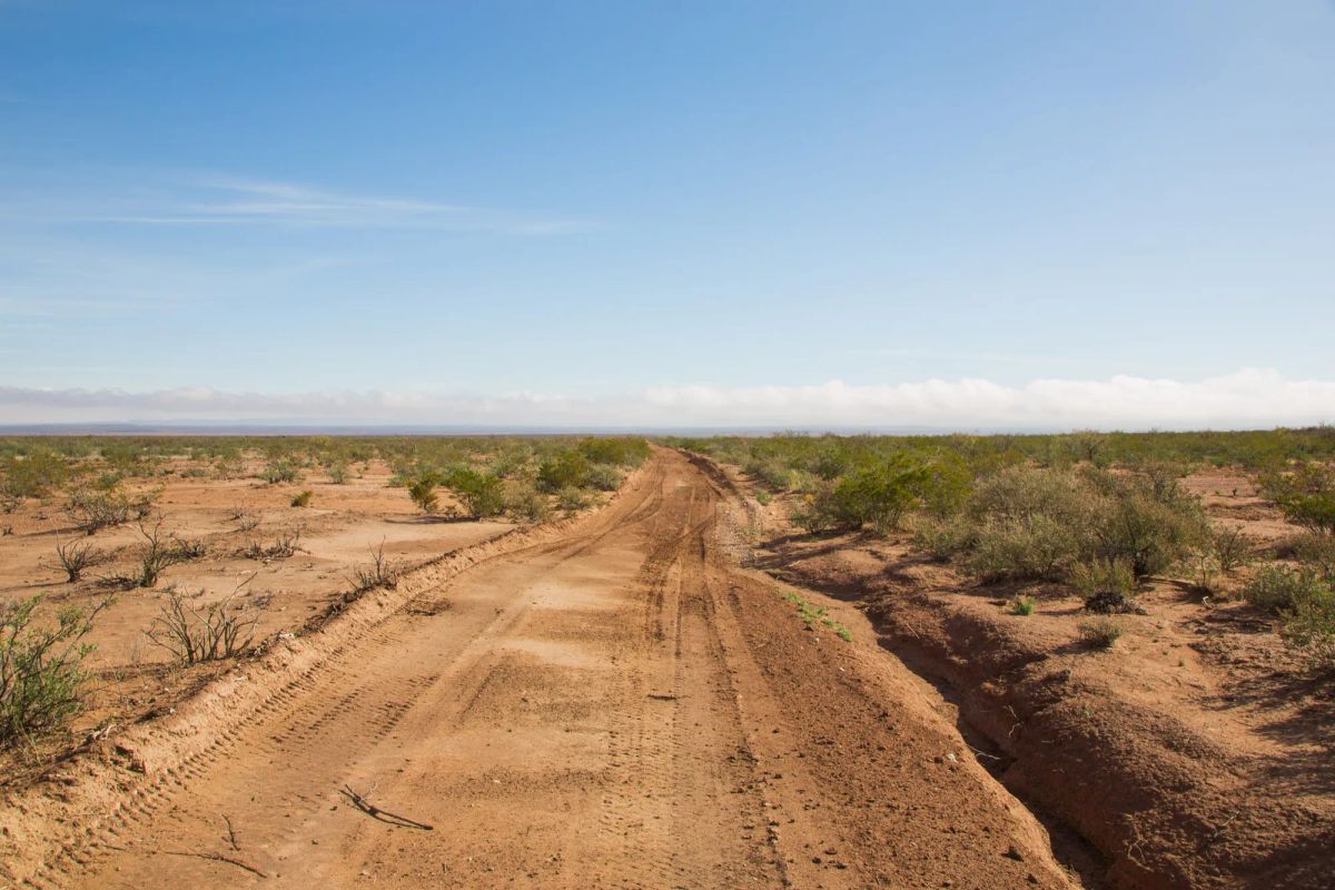 Decorative background for Sunset Ranches Tract 13 image 9