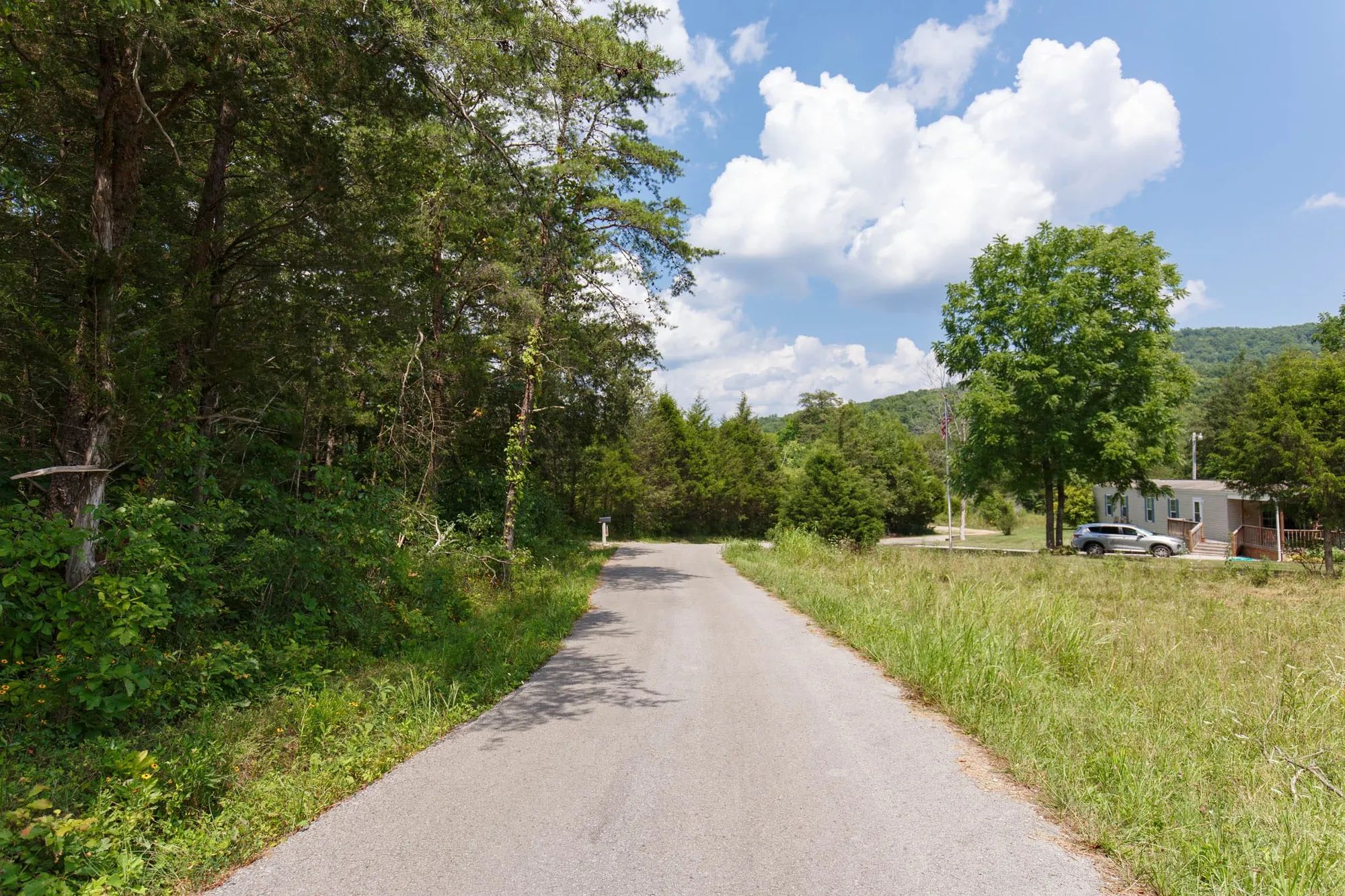 Rolling Hills Tract 1 in Wayne County, KY