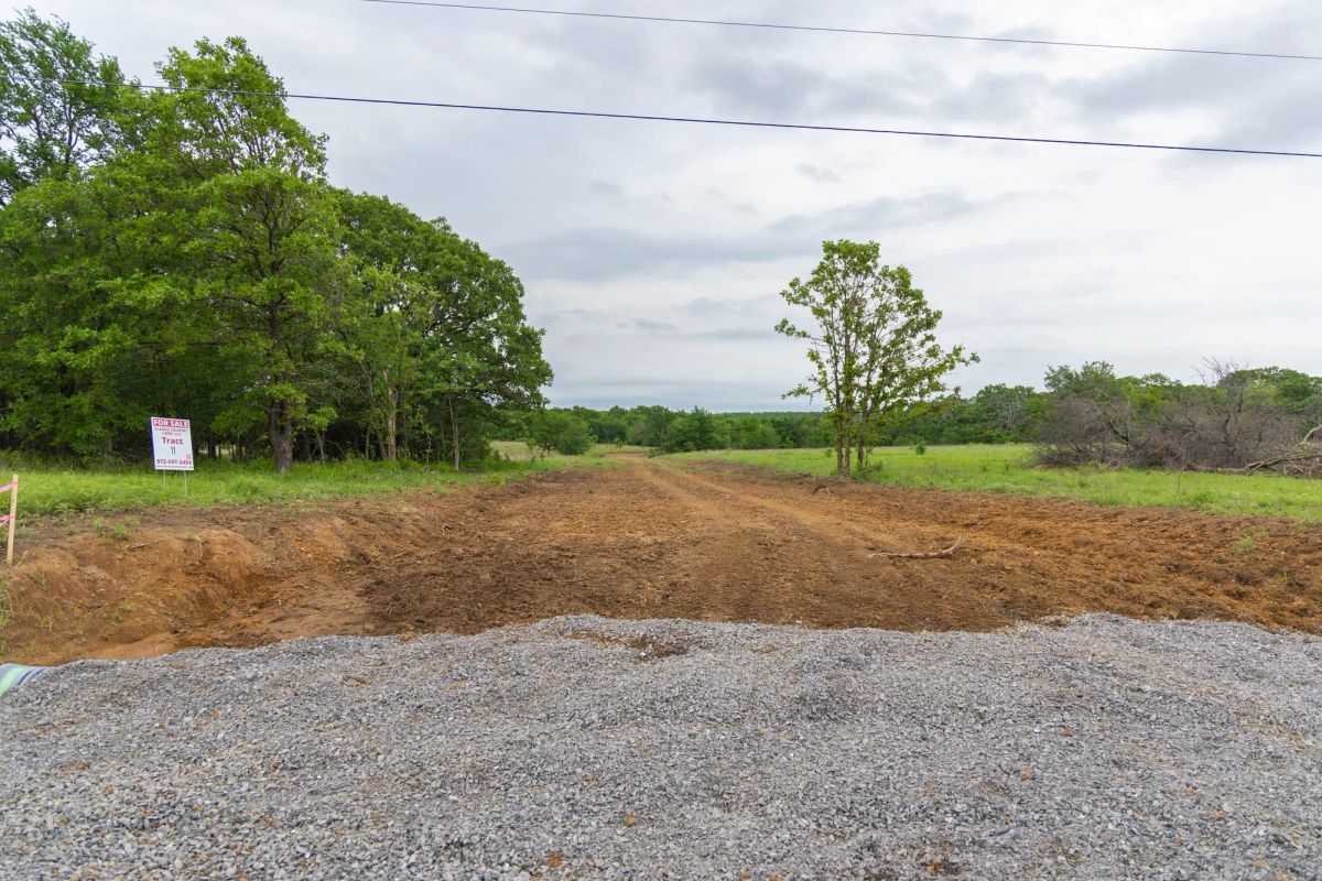 Decorative background for Harmony Hills Tract 11 image 8