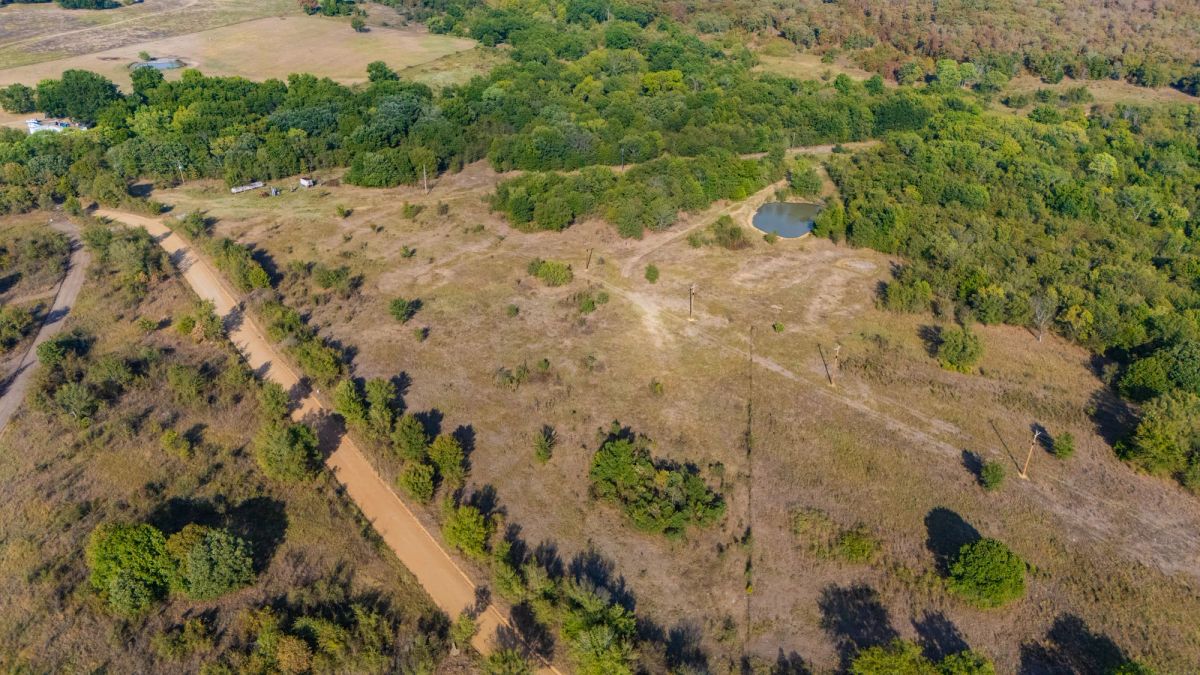 Gracyn Meadows Tract 5 - Image 3