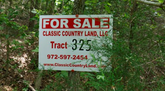 Spring Lake Plat 5 Tract 325 in Miller County, MO