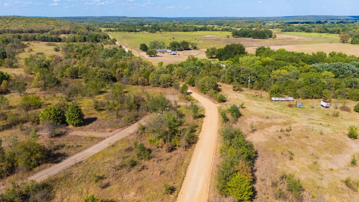 Decorative background for Gracyn Meadows Tract 4 image 7