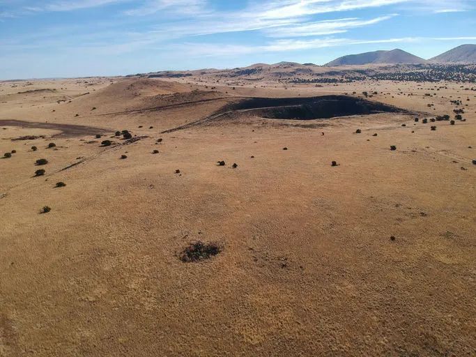 1.1 Acres in Apache, Arizona - Image 4