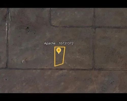 1.05 Acres in Apache, Arizona - Image 3