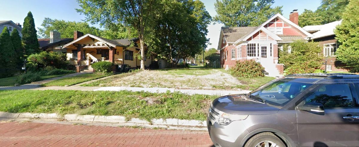Ready-to-Build Lot in Jefferson Chalmers, Detroit - Image 2