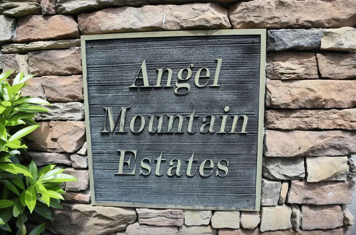 Cherokee, NC - 454200087958000 - Image 3