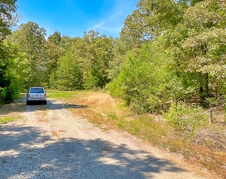 End-of-Cul-de-Sac Privacy — Up to 0.69 Acres in Izard County, AR