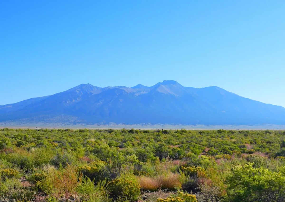 Decorative background for 1.27 Acre Off-Grid Lot with Stunning Views – Peaceful Living in Alamosa, CO! image 5