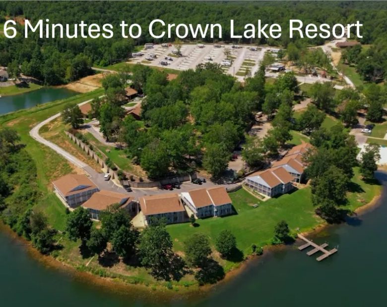 Discover Serenity: Secure Your Retirement Sanctuary in Horseshoe Bend! in Izard County, AR
