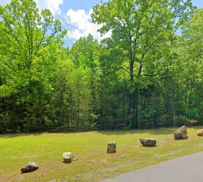 A Peaceful Corner Lot Near Everything You Love in Izard County, AR