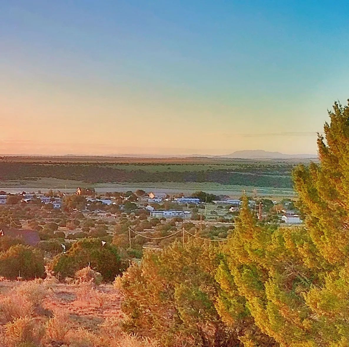 Decorative background for Lake Views and Retirement Bliss in Concho, AZ! image 8