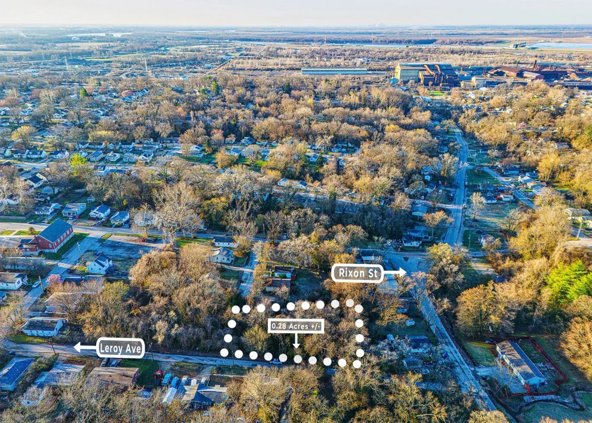 Decorative background for 0.28 Acre in Alton, IL | Paved Street | No HOA image 7