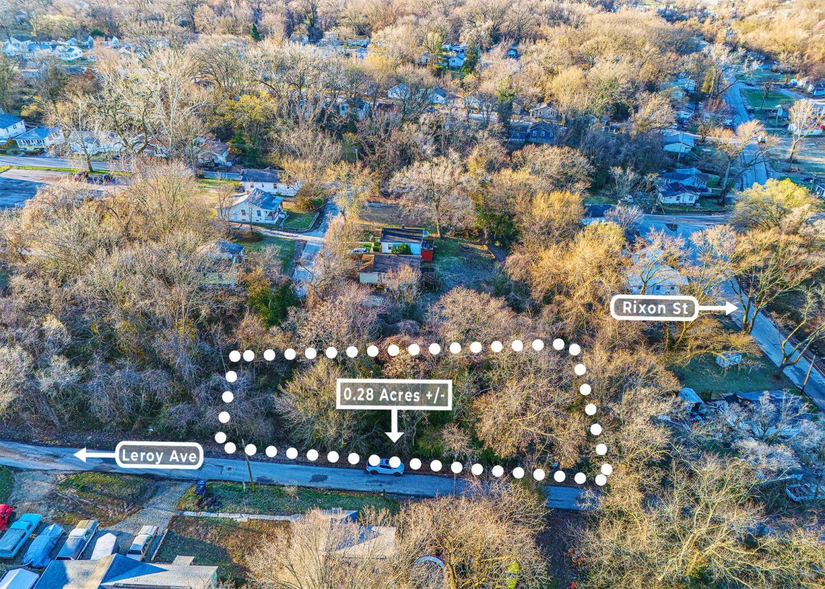 Decorative background for 0.28 Acre in Alton, IL | Paved Street | No HOA image 8