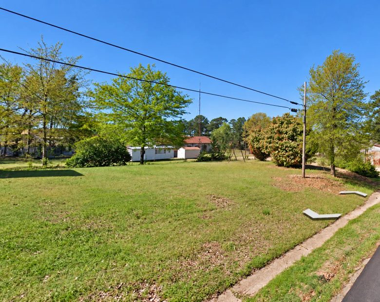 Residential Lot in Stephens City-Ouachita County offers power, water and sewer. APN: 976-00083-000R in Ouachita County, AR